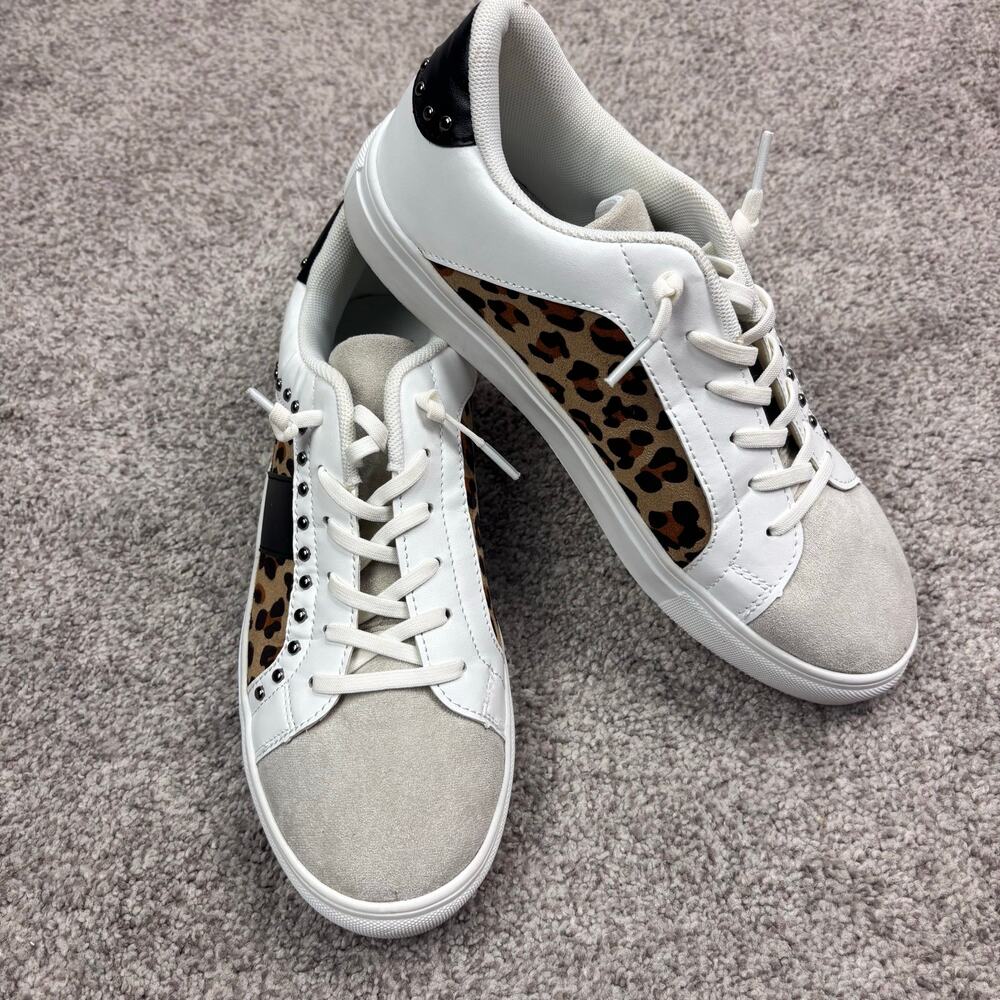Jolimall Women's animal print sneakers size 9